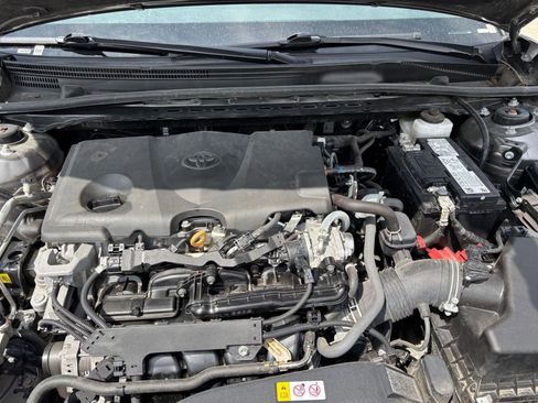 Used 2024 Toyota Camry SE FWD image 31