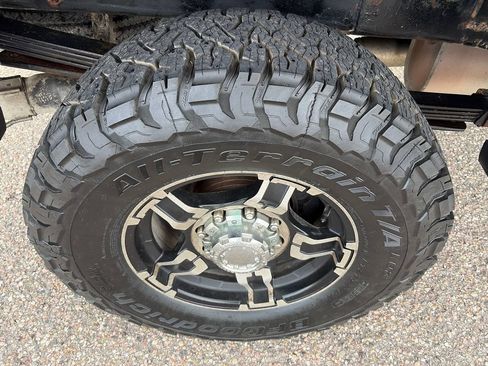 Used 2008 Chevrolet Silverado 2500 LTZ w/ Suspension Package, Off-Road AWD/4WD image 23