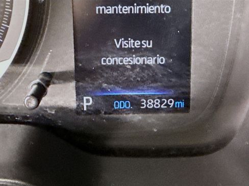 Used 2022 Toyota Corolla LE image 16