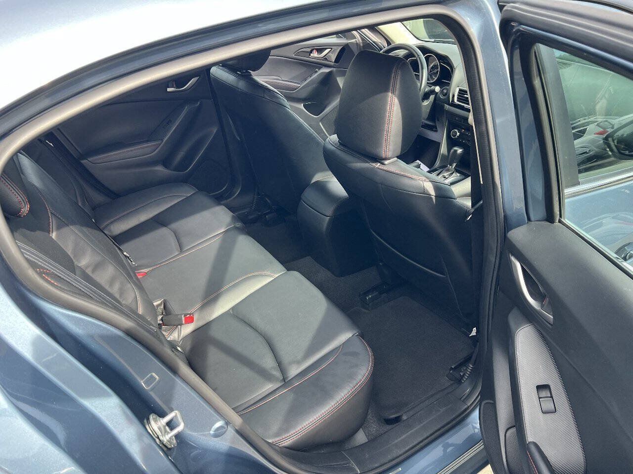 Used 2014 MAZDA MAZDA3 i Grand Touring FWD image 15