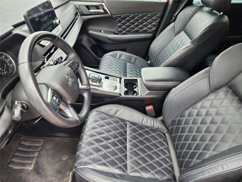 Used 2022 Mitsubishi Outlander SEL FWD image 13