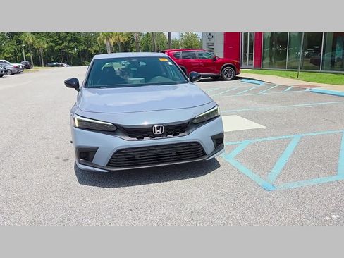 Used 2023 Honda Civic Sport image 19