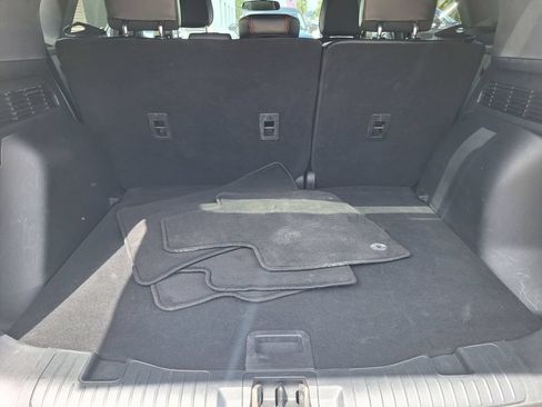Used 2024 Ford Escape ST-Line FWD image 24