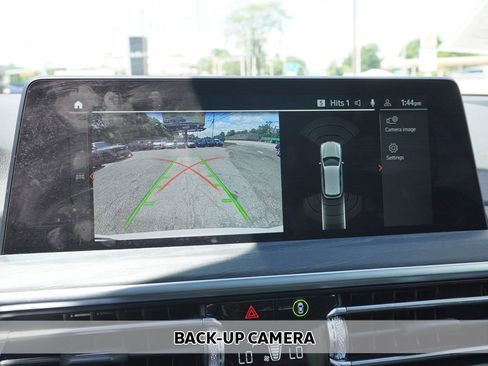 Used 2023 BMW X3 xDrive30i AWD/4WD image 6