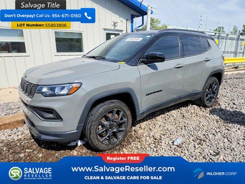 Used 2024 Jeep Compass Latitude w/ Convenience Group AWD/4WD image 1