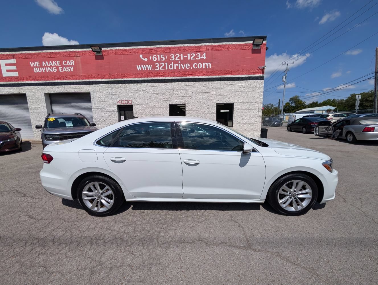 Used 2020 Volkswagen Passat 2.0T SE FWD image 5