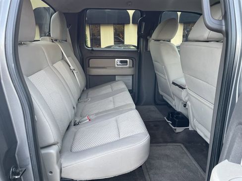 Used 2010 Ford F150 XLT image 24