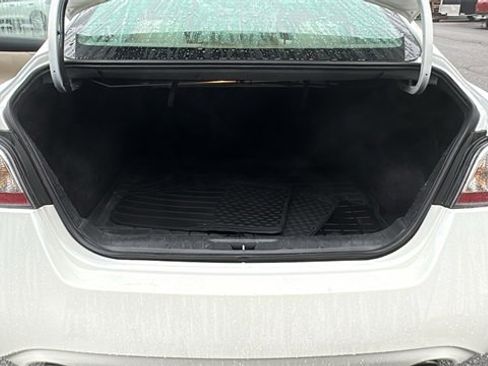 Used 2014 Nissan Altima 2.5 S w/ Display Audio Package image 18