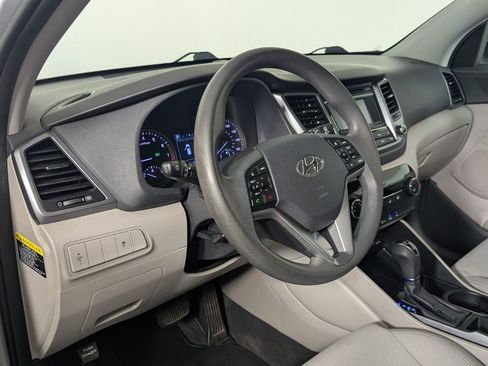 Used 2017 Hyundai Tucson SE FWD image 13