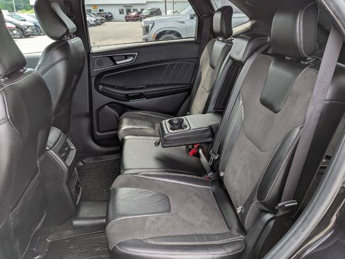 Used 2020 Ford Edge ST w/ Equipment Group 401A AWD/4WD image 25