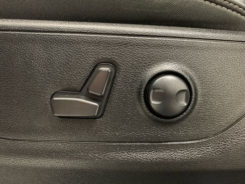 Used 2022 RAM 1500 Big Horn AWD/4WD image 19
