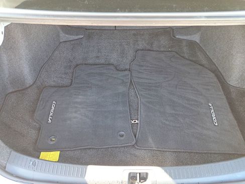 Certified 2025 Toyota Corolla LE image 6