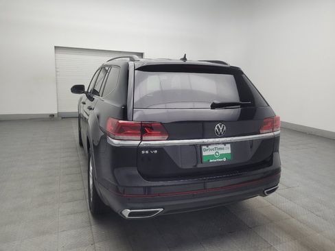 Used 2022 Volkswagen Atlas SE FWD image 6