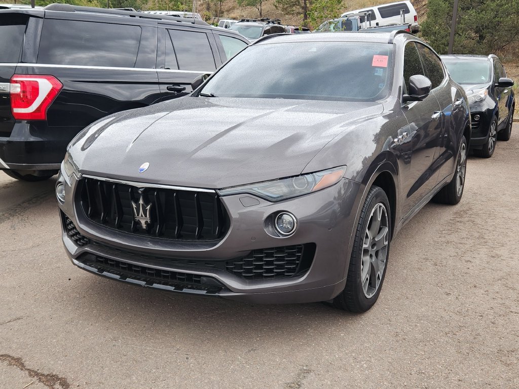 Used 2017 Maserati Levante w/ Sport Package AWD/4WD image 9