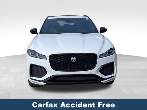 Used 2024 Jaguar F-PACE R-Dynamic S image 3
