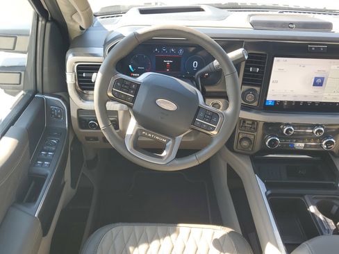 New 2026 Ford F450 Platinum w/ Platinum Plus Package image 15
