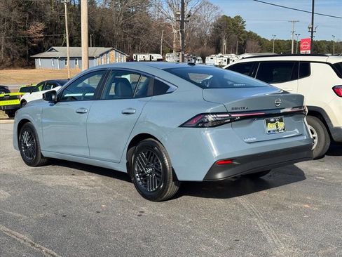 Certified 2026 Nissan Sentra SV w/ SV Convenience Package image 5