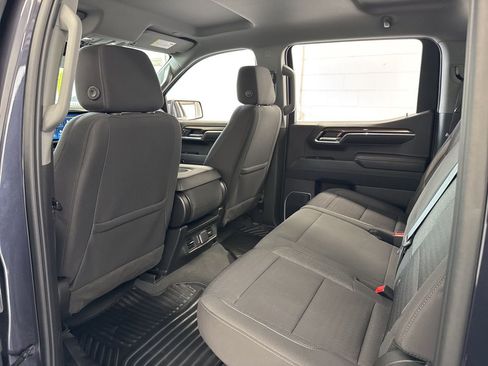 Used 2023 Chevrolet Silverado 1500 RST AWD/4WD image 34