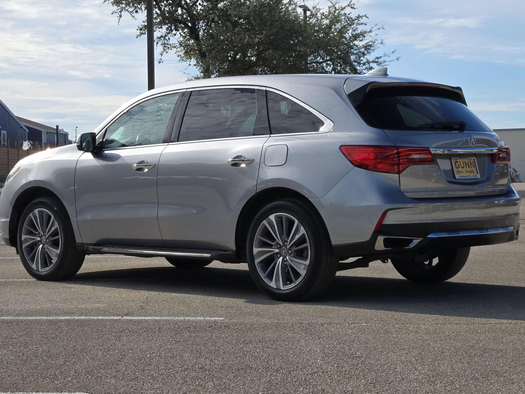 Used 2017 Acura MDX w/ Technology Package FWD image 5
