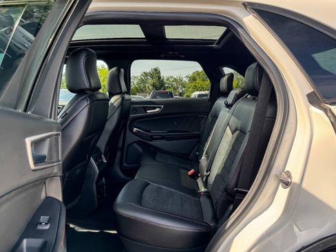Used 2023 Ford Edge ST-Line AWD/4WD image 20