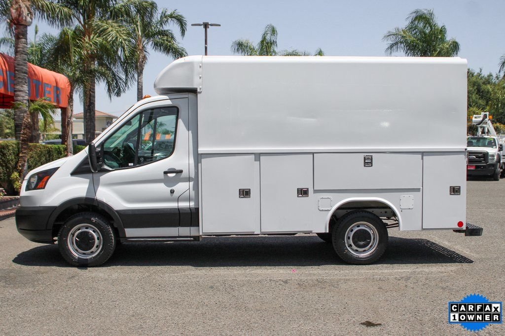 Used 2019 Ford Transit 250 138 RWD image 5