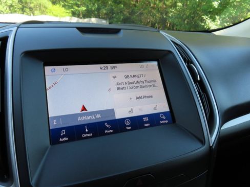 Used 2020 Ford Edge SEL AWD/4WD image 24