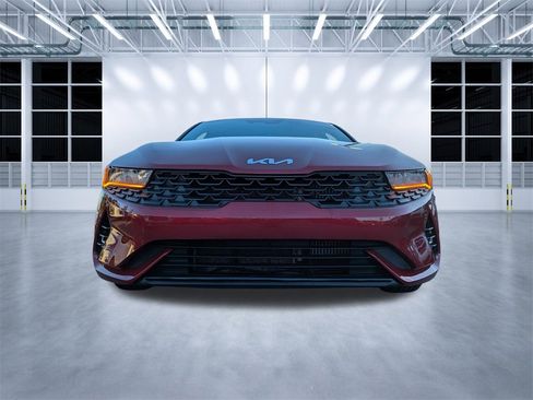 Used 2022 Kia K5 LXS image 9