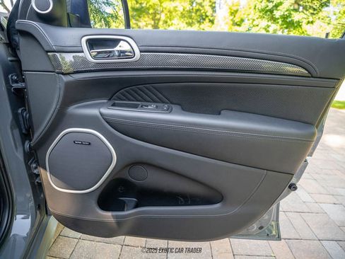 Used 2020 Jeep Grand Cherokee Trackhawk image 60