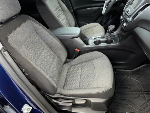 Used 2022 Chevrolet Equinox LT w/ LPO, Floor Liner Package image 30