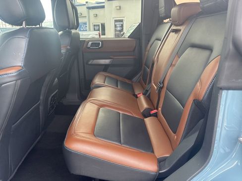 Used 2022 Ford Bronco Outer Banks w/ Sasquatch Package AWD/4WD image 31