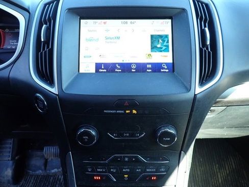 Used 2020 Ford Edge SEL w/ Convenience Package image 14