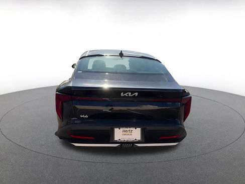 Used 2025 Kia K4 LXS image 12
