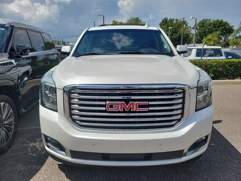 Used 2017 GMC Yukon SLT w/ Premium Edition RWD image 2