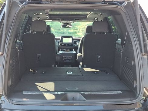 Used 2023 Chevrolet Tahoe Z71 w/ Max Trailering Package AWD/4WD image 28