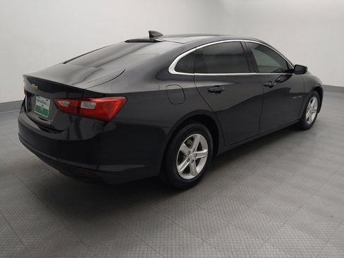 Used 2023 Chevrolet Malibu LS FWD image 10