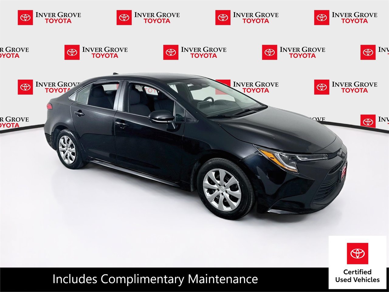 Certified 2025 Toyota Corolla LE FWD image 3
