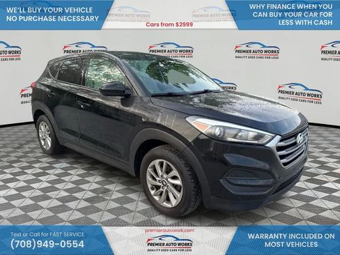 Used 2018 Hyundai Tucson SE w/ Cargo Package FWD image 3