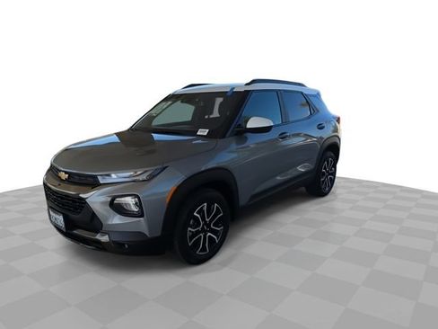 Used 2023 Chevrolet TrailBlazer ACTIV w/ Convenience Package FWD image 4
