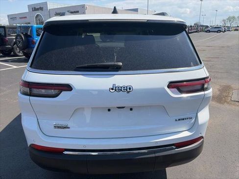 Certified 2023 Jeep Grand Cherokee L Limited AWD/4WD image 8