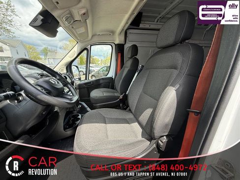 Used 2023 RAM ProMaster 3500 w/ Driver Convenience Group image 12