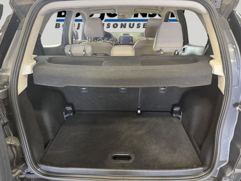 Used 2019 Ford EcoSport S image 9