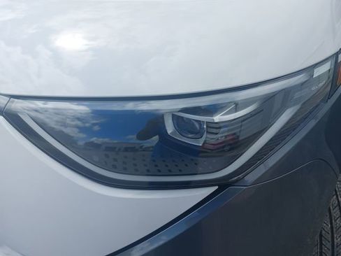 New 2025 Volkswagen ID. Buzz Pro S image 21