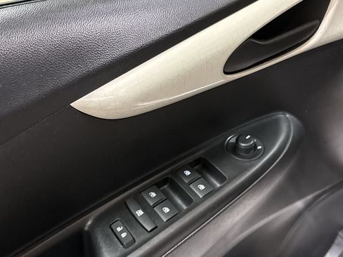 Used 2016 Chevrolet Spark LT FWD image 20