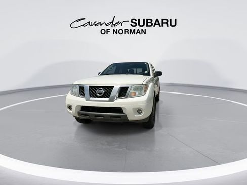 Used 2018 Nissan Frontier SV RWD image 6