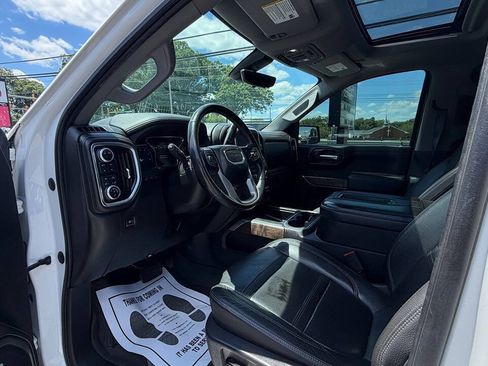 Used 2020 GMC Sierra 1500 Denali w/ Denali Ultimate Package AWD/4WD image 13