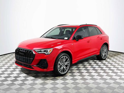 Certified 2025 Audi Q3 2.0T Premium Plus w/ Premium Plus Package image 3
