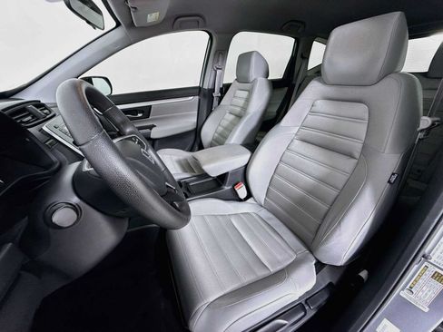 Used 2019 Honda CR-V LX image 5