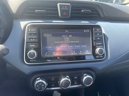 Used 2024 Nissan Versa SV FWD image 12