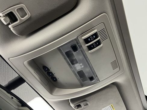 Used 2013 GMC Sierra 3500 Denali image 25