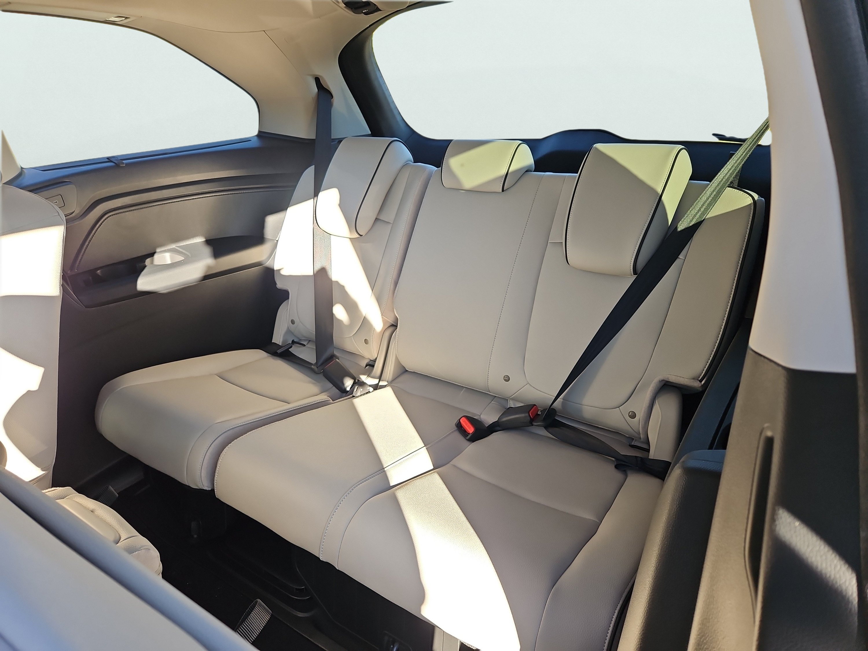 New 2027 Honda Odyssey Touring image 24